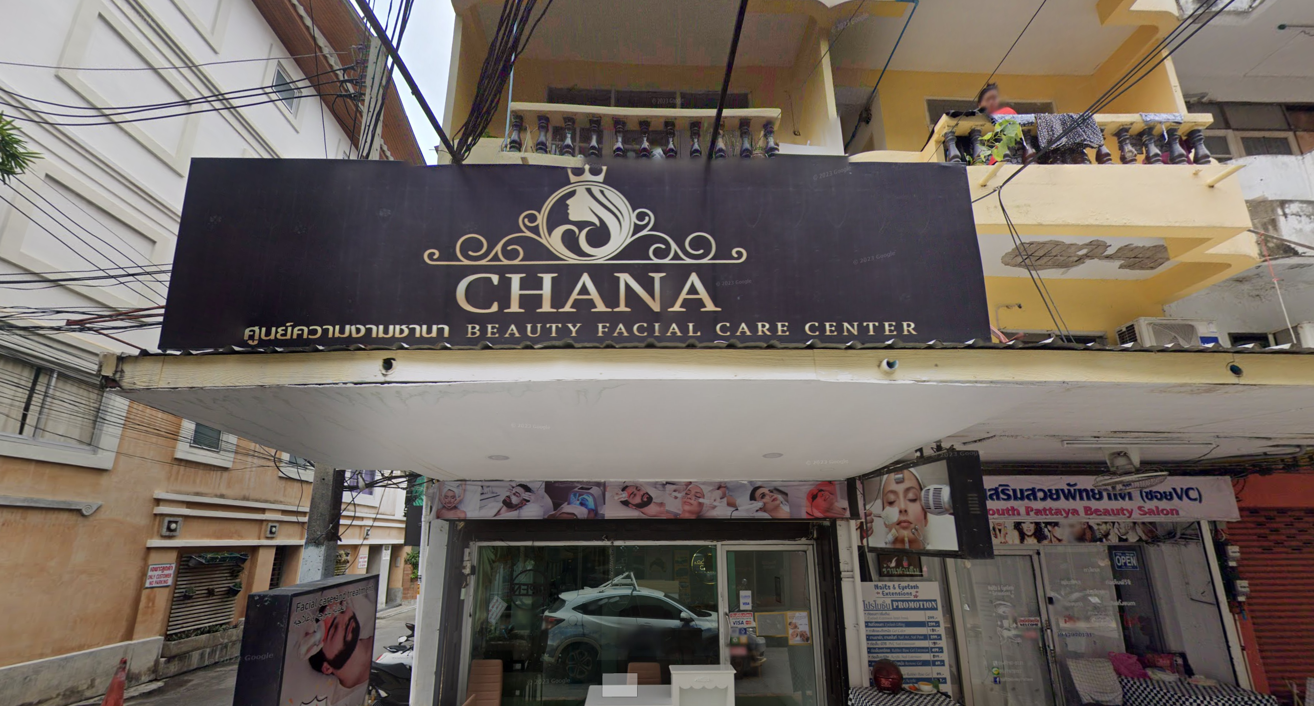 Chana Beauty — installert utandørsfarade, Pattaya
